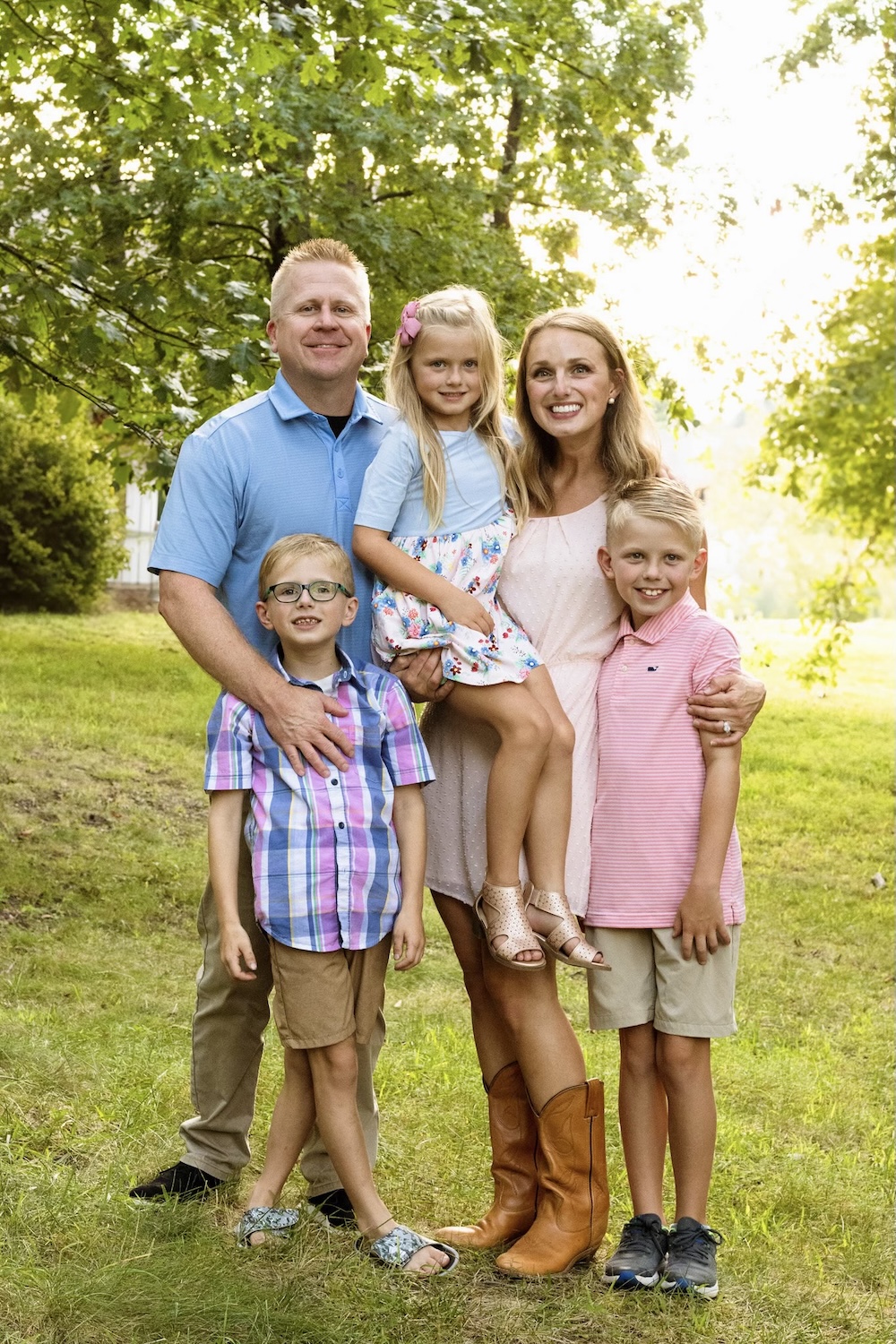 Photo of the Hussey family